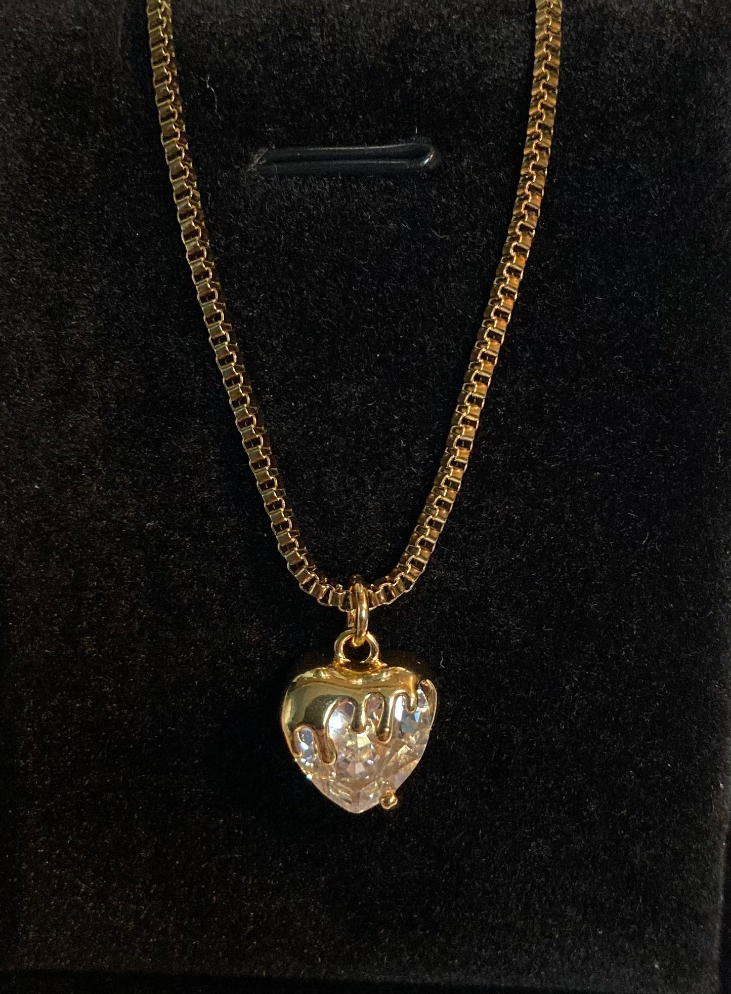 Drip Heart Necklace Crystal