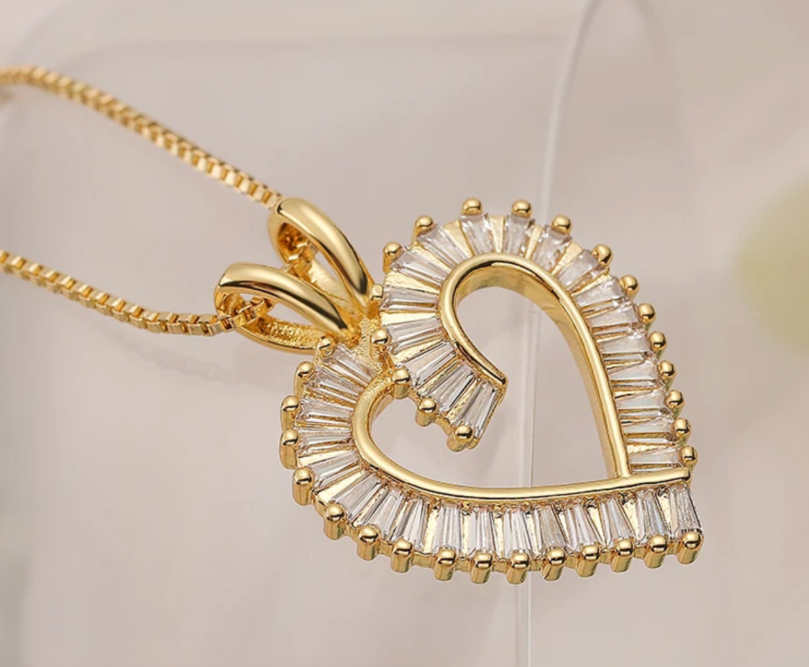 Encanto De Corazon Necklace